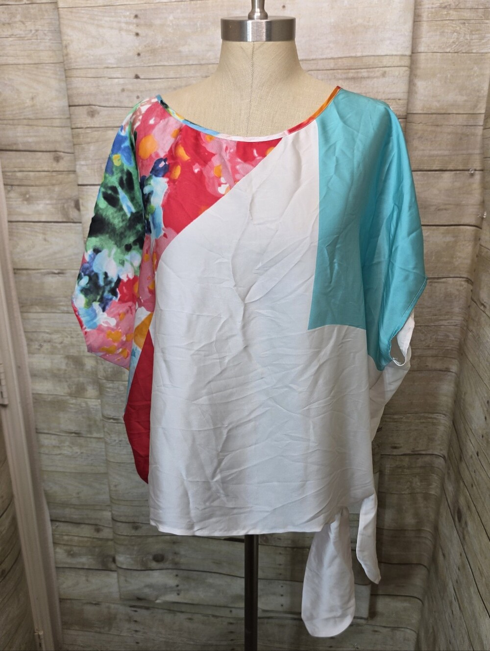 Eloquii White with Turquoise & Pink Floral Panels
